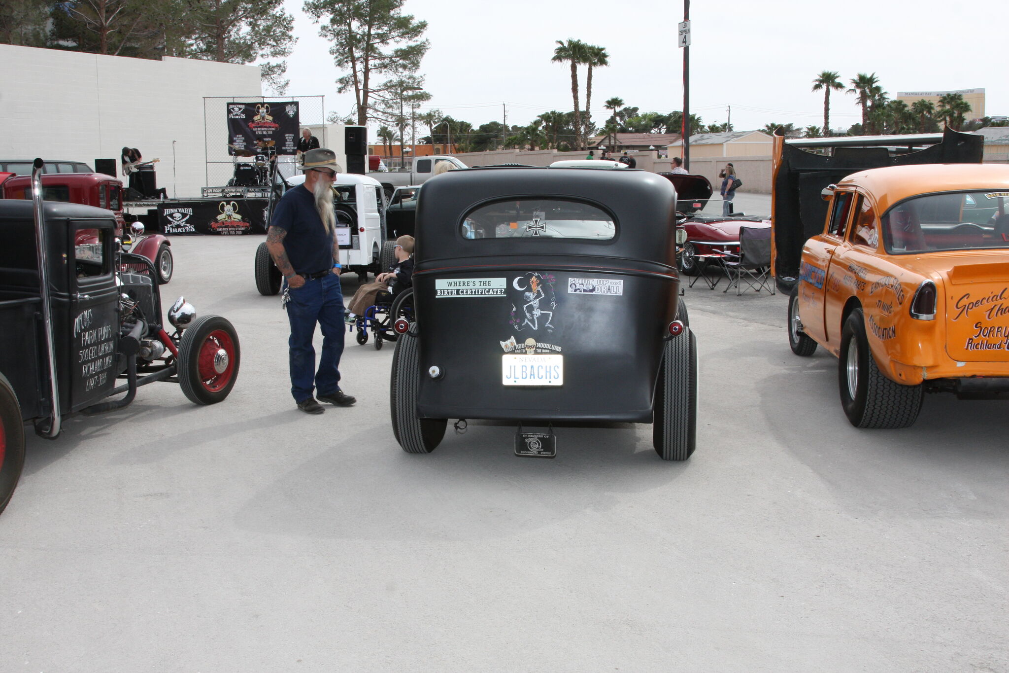 Rockabilly_Car_Show_2010_Hard_Rock_282129.JPG