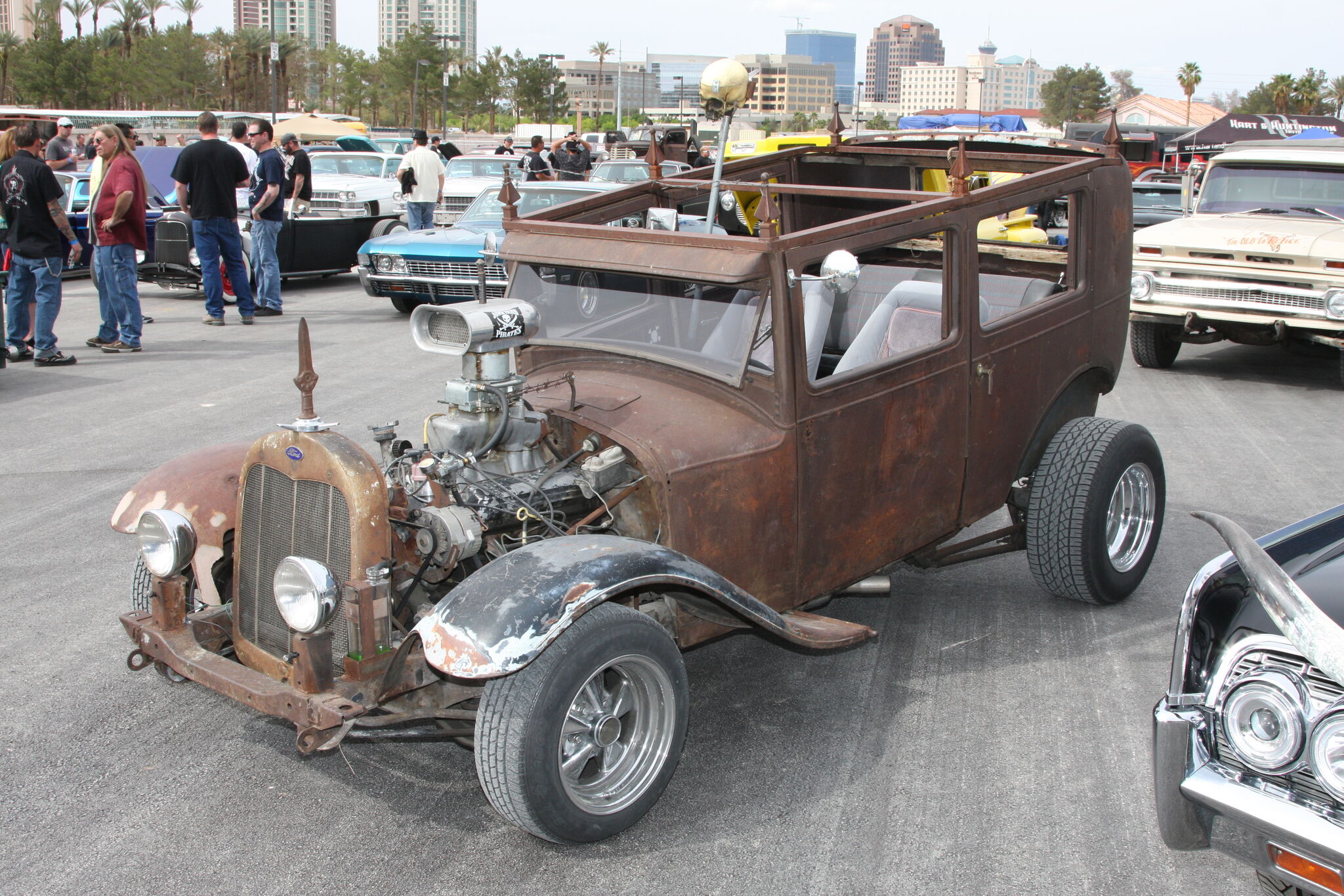 Rockabilly_Car_Show_2010_Hard_Rock_283429.JPG