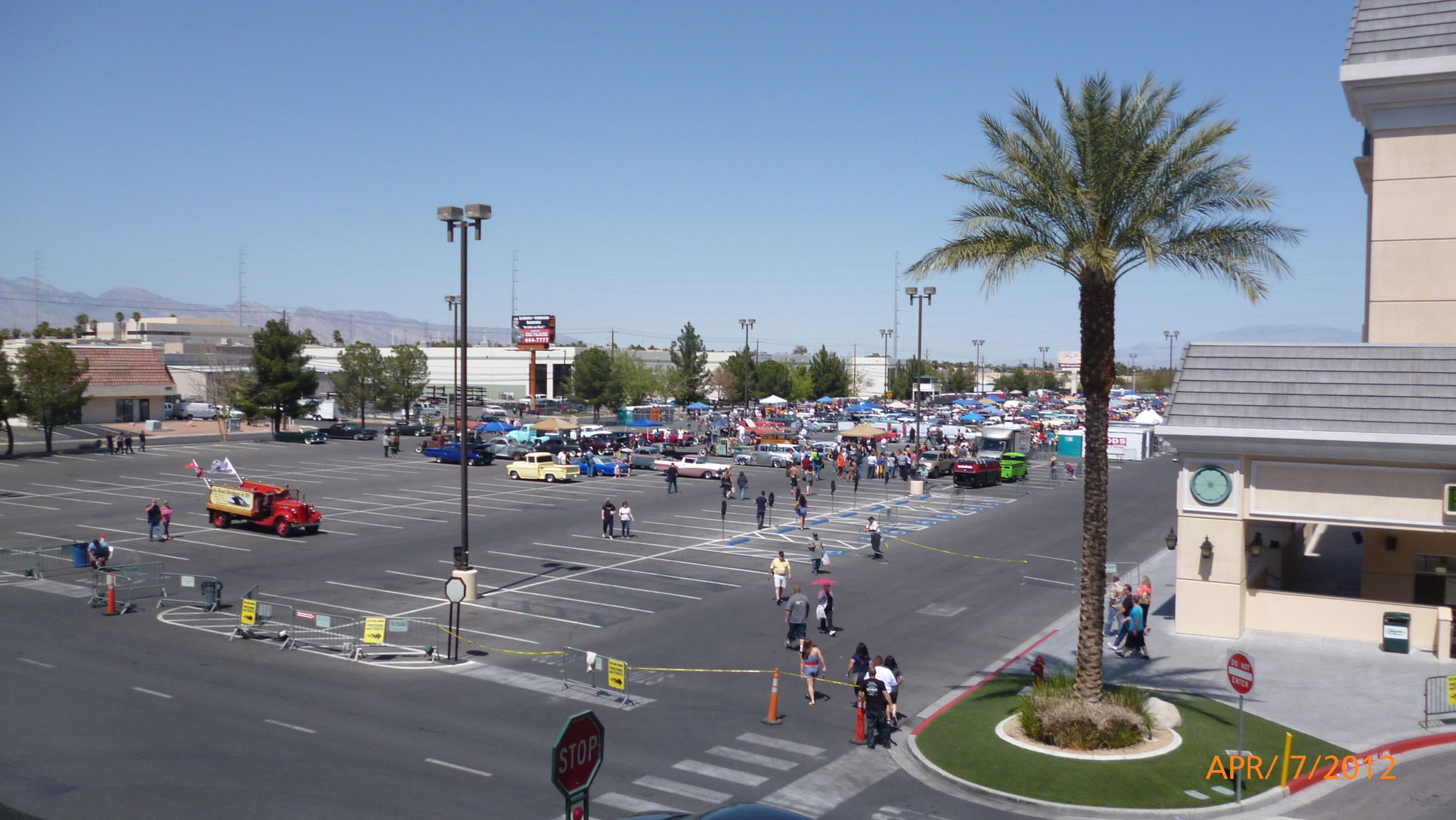 Viva_Las_Vegas_Rockabilly_Car_Show_2012_28229.JPG